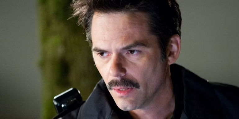 Charlie swan twilight copy