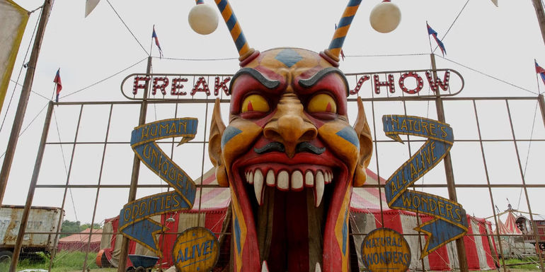 American horror story freak show's Fraulin Elsa's Cabinet of Curiosities in an amusement park