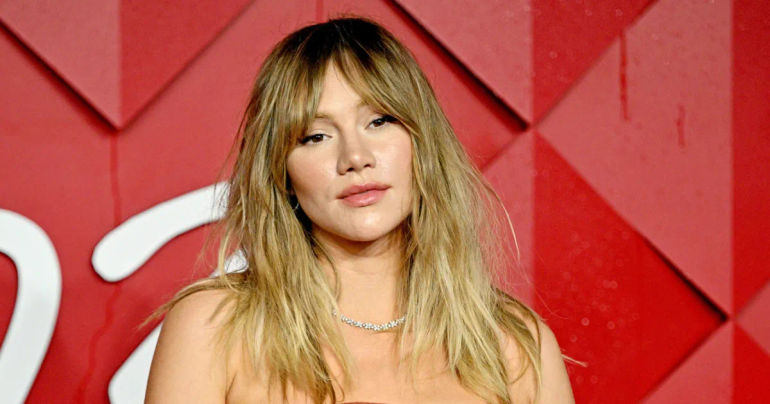 Pregnant Suki Waterhouse Embraces Growing Bump in New Music Video