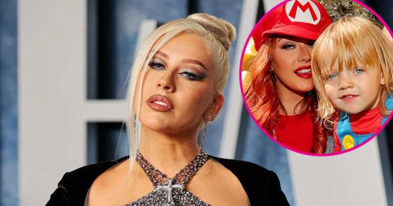 Christina Aguilera's 9-Year-Old Daughter Summer Aspires to be Her Mom's Manager