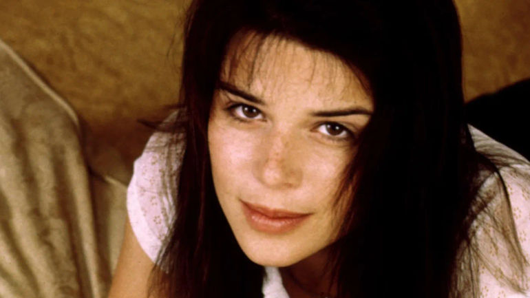 The Surprising Age of Neve Campbell in Party of Five