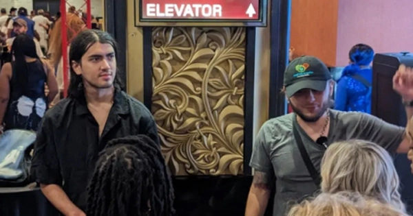 Màn lột xác bí ẩn của Người con Michael Jackson: Sự thay đổi đầy ngạc nhiên tại tuổi 21