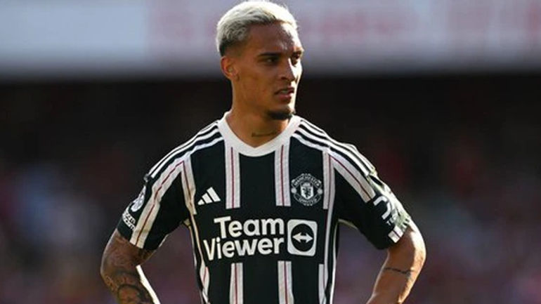 MU quyết định đình chỉ ngôi sao đắt giá vì áp lực từ dư luận: Bất ngờ với quyết đoán của CLB!