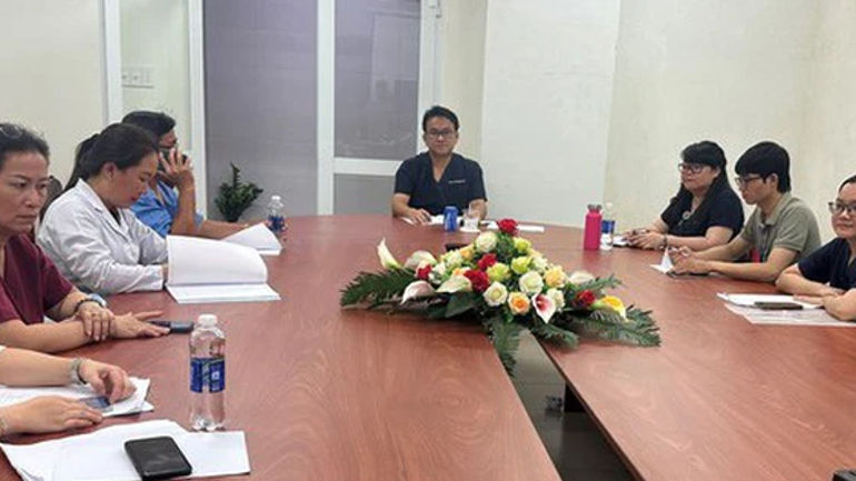 Kỷ lục! Bất ngờ với vụ đậu mùa khỉ đầu tiên, Bình Dương y tế tổ chức cuộc họp khẩn trong đêm