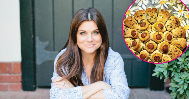 Savory and Irresistible: Tiffani Thiessen’s Ultimate Leftover-Friendly Pull-Apart Pigs in a Quilt Recipe
