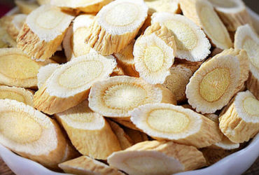 Phát hiện mới: Rễ cây giảm đường huyết, ngừa ung thư Giá chỉ bằng 1/10 so với nhân sâm!