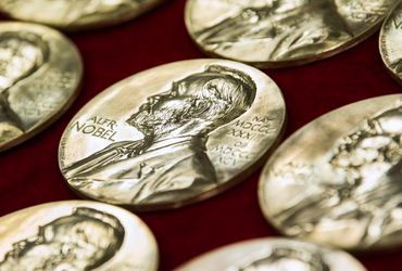 Pioneering Research on Electron Dynamics Illuminated with the Nobel Prize: Unveiling Extraordinary Light Interactions