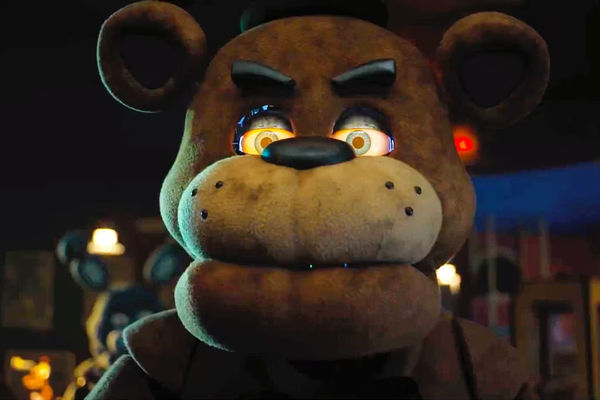 Five Nights at Freddy's 4 Trailer Remake 