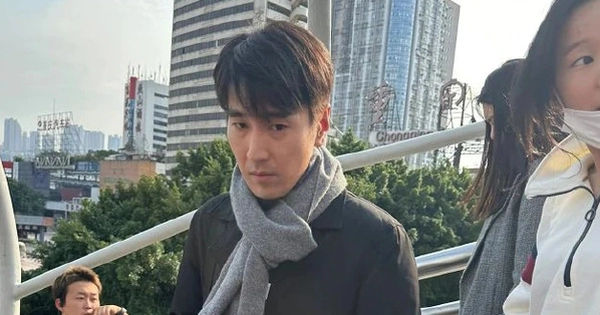 Cặp đôi hấp dẫn với sự chênh lệch 17 tuổi: Nhan sắc nữ chính vượt trội khiến dân tình ngỡ ngàng