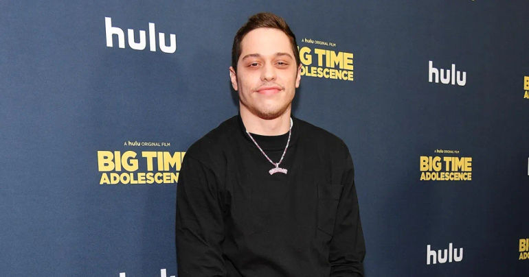 Pete Davidson Halts Performance After Catching Venue Staff Filming; Claims He Spends $10K to Enforce Phone Restrictions