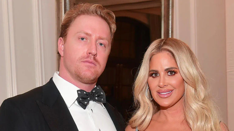 Kim Zolciak and Kroy Biermann Urged to Finalize Divorce Mediation by January's End