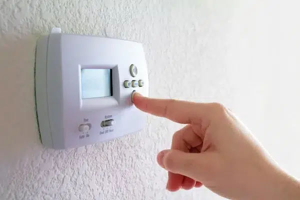 What Does Run Mean On A Thermostat Understand 2 Facts Nerd Plus Art What Does Run Mean On A Thermostat Understand 2 Facts Nerd Plus Art