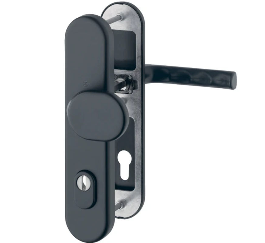 Komplet pochwyt-klamka Hamburg do drzwi zewnętrznych z ochroną wkładki w kolorze czarnym