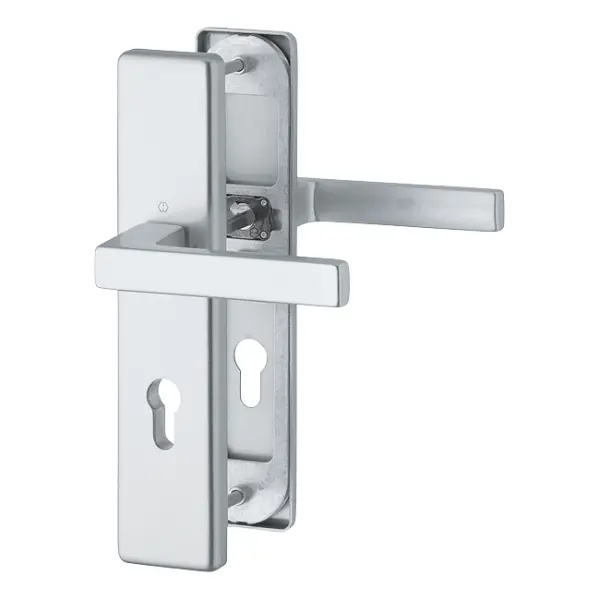 Komplet klamek Austin do drzwi zewnętrznych w kolorze srebrnym F1