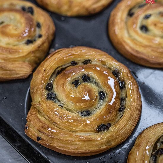 Pain Aux Raisins