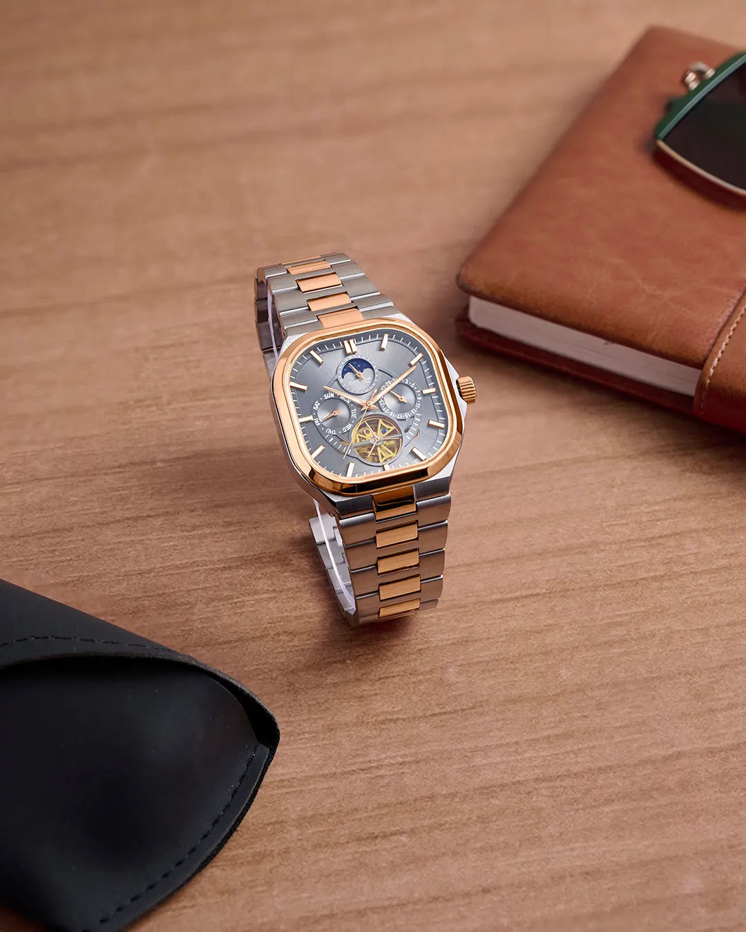 watch-1