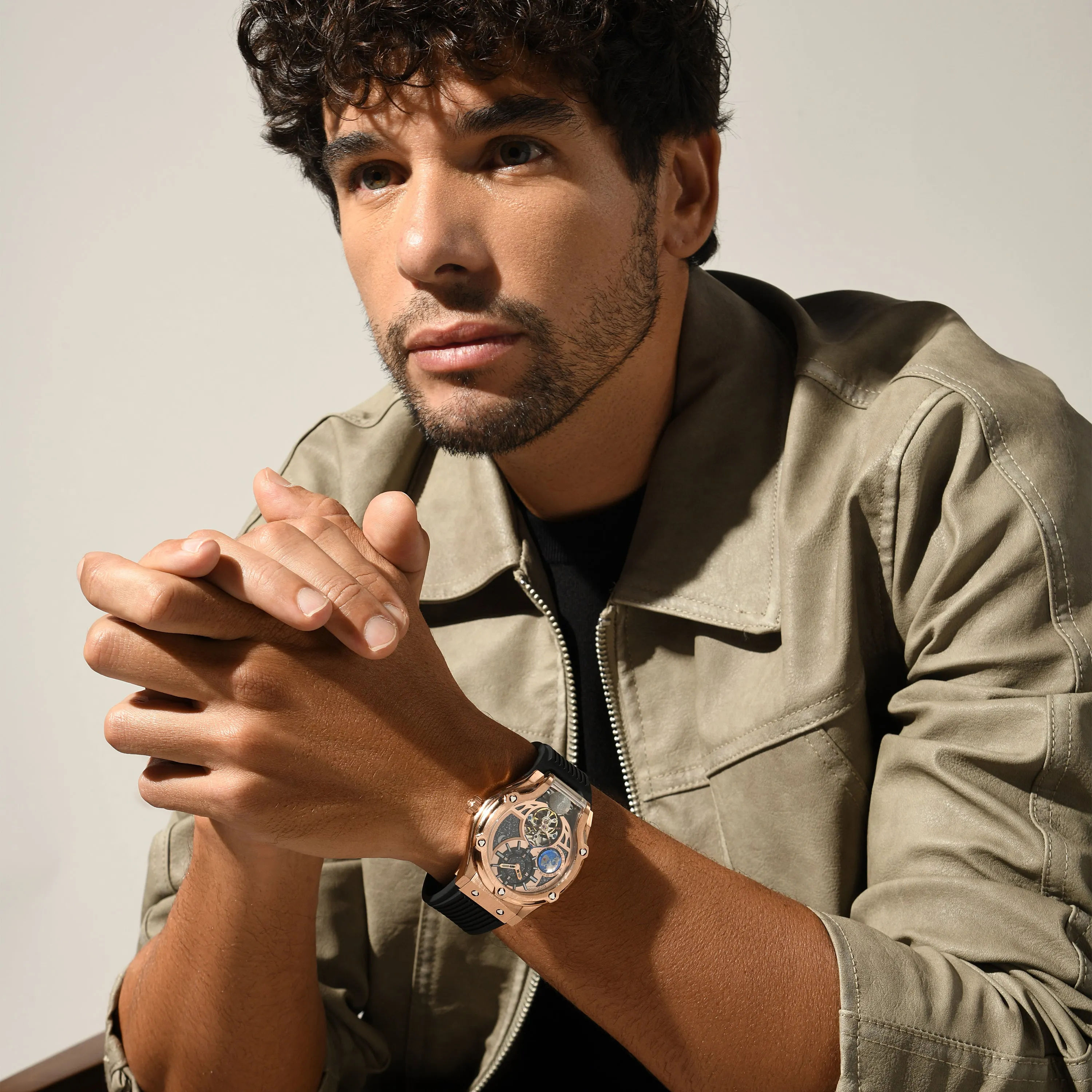 watch-1