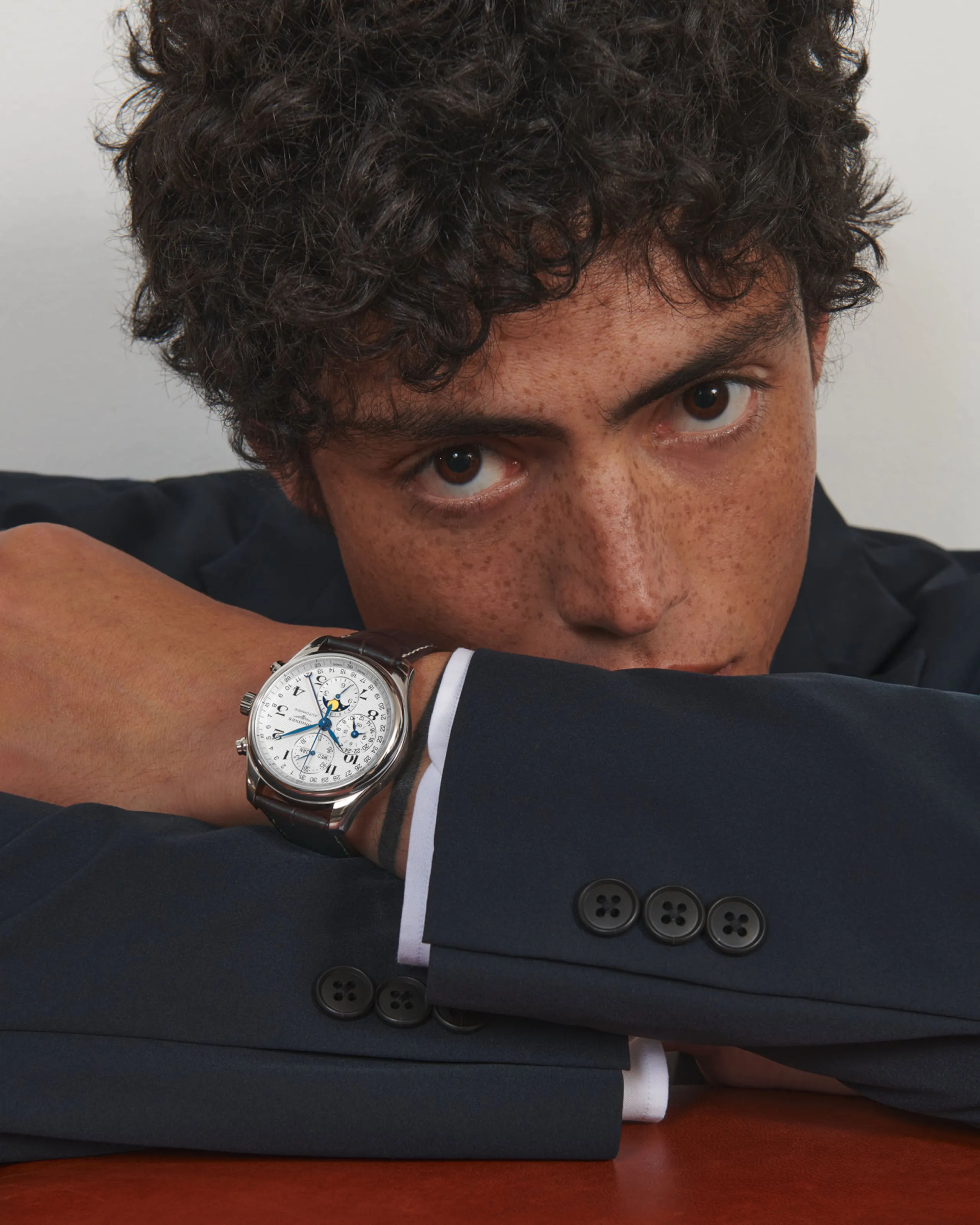 watch-1