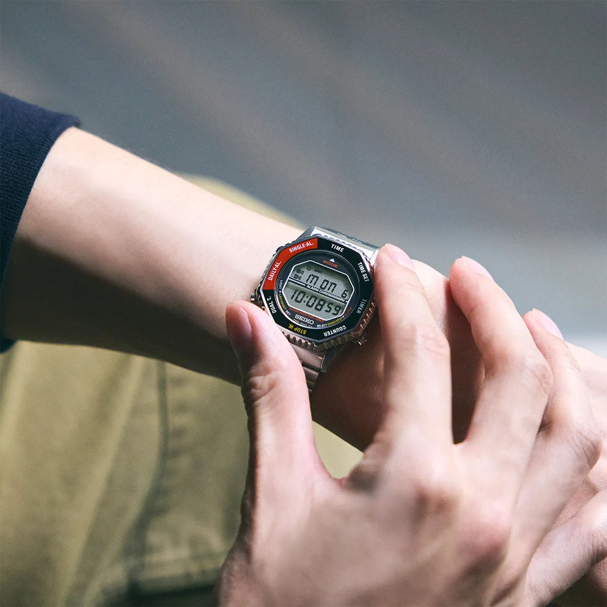 watch-1