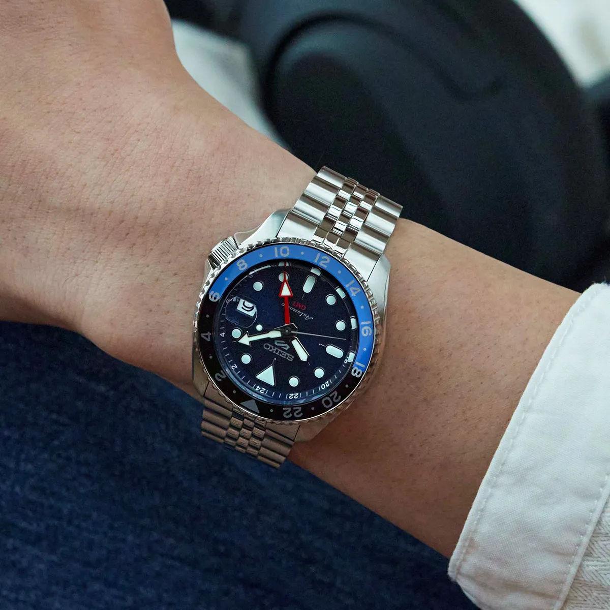 watch-1