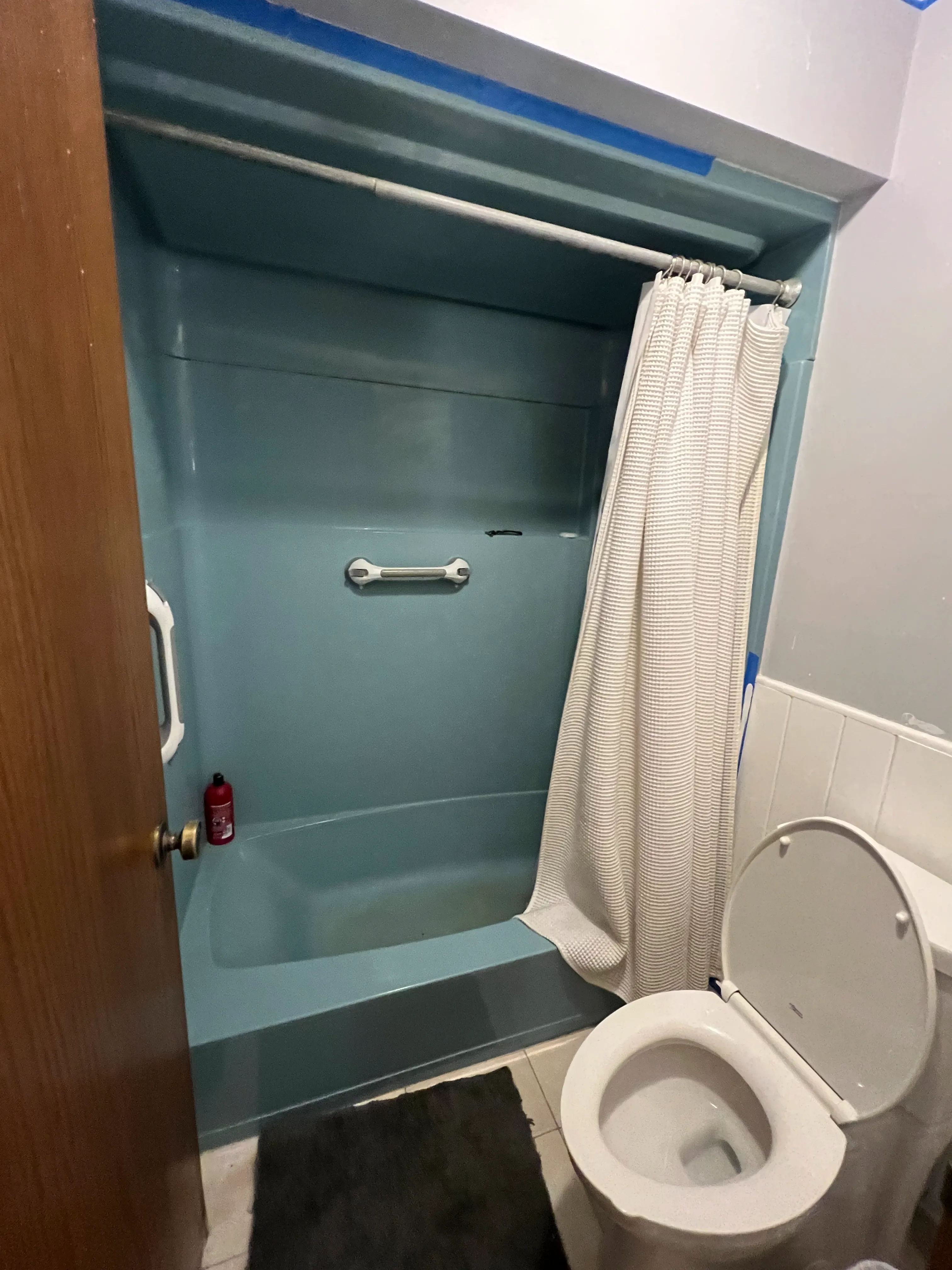 Before bathroom Flossmoor