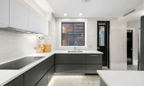 Period-correct custom kitchen in a historic Chicago co-op