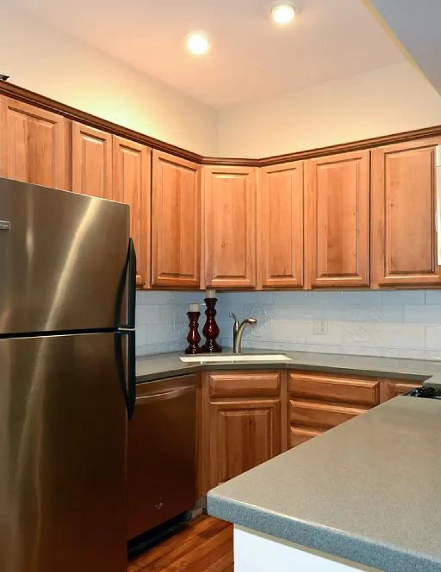 Small kitchen before renovation