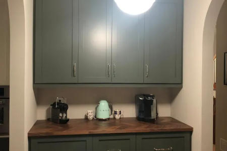 Waterfall quartz edge detail Lincoln Park kitchen island luxury renovation