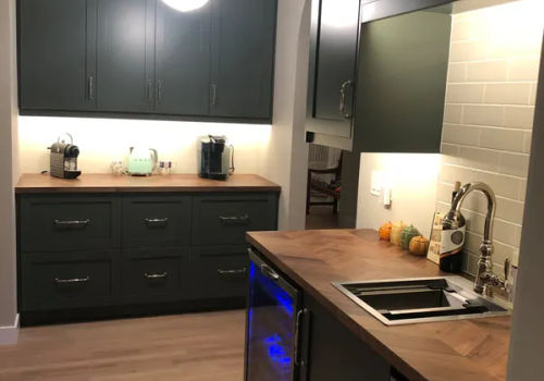 Lincoln Park kitchen remodel with waterfall quartz island