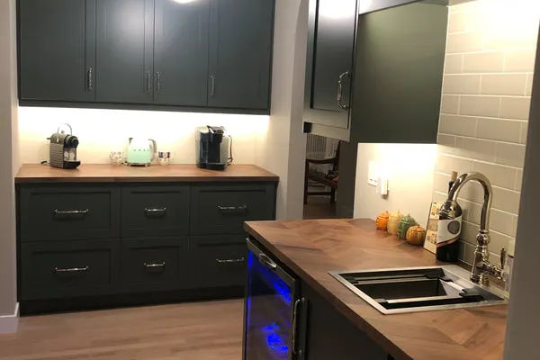 After: Custom Illinois-made kitchen cabinets in Highland Park home
