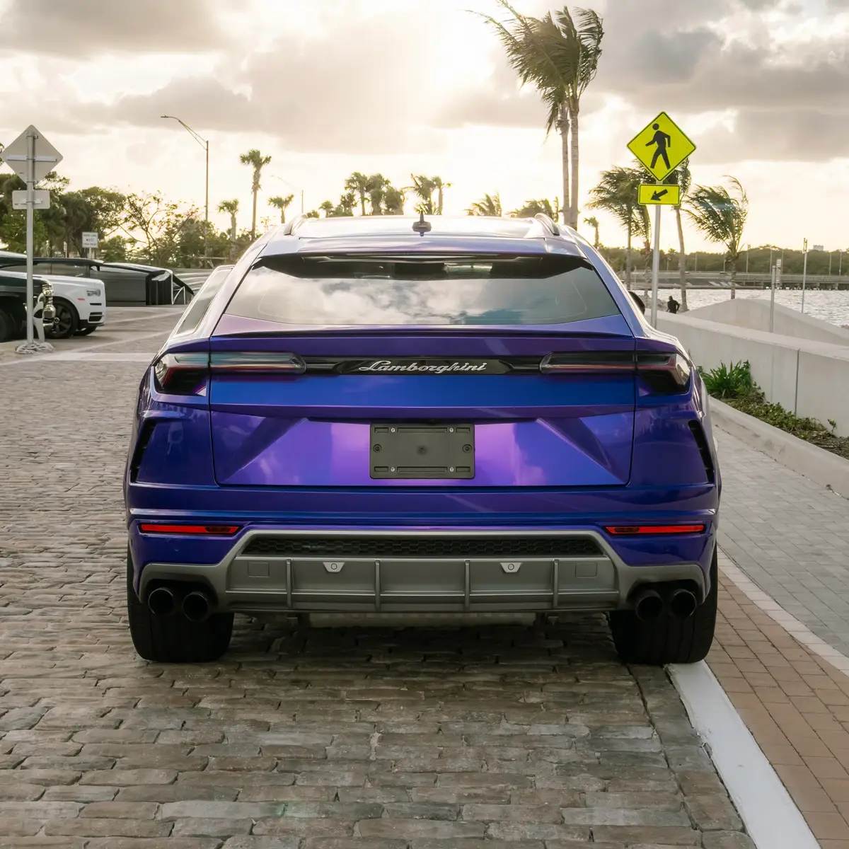 Lamborghini Urus — photo 5