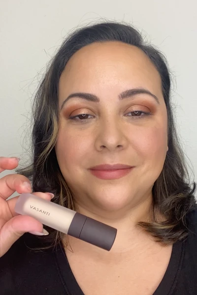 Lit Up! High Coverage Concealer – Vasanti Cosmetics - USA