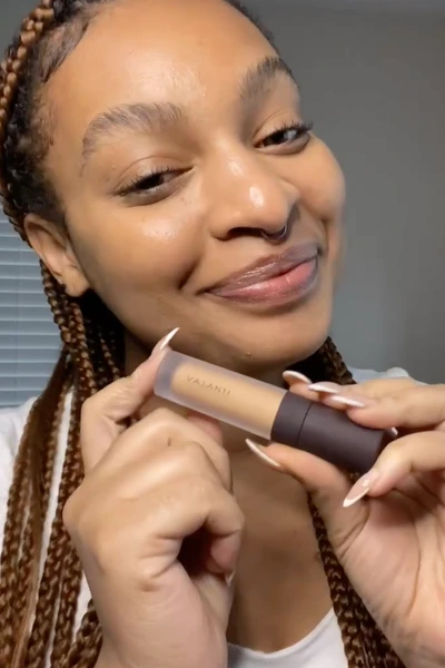 Lit Up! High Coverage Concealer – Vasanti Cosmetics - USA