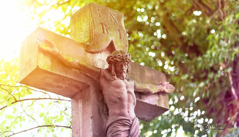 Am Kreuz