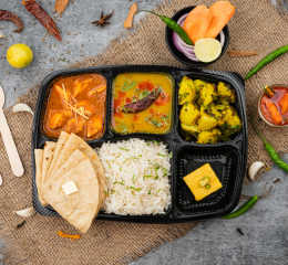 Paneer Chatpata Thali-Railofy