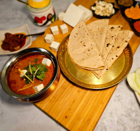 Paneer Gravy & Chapati Combo-Railofy