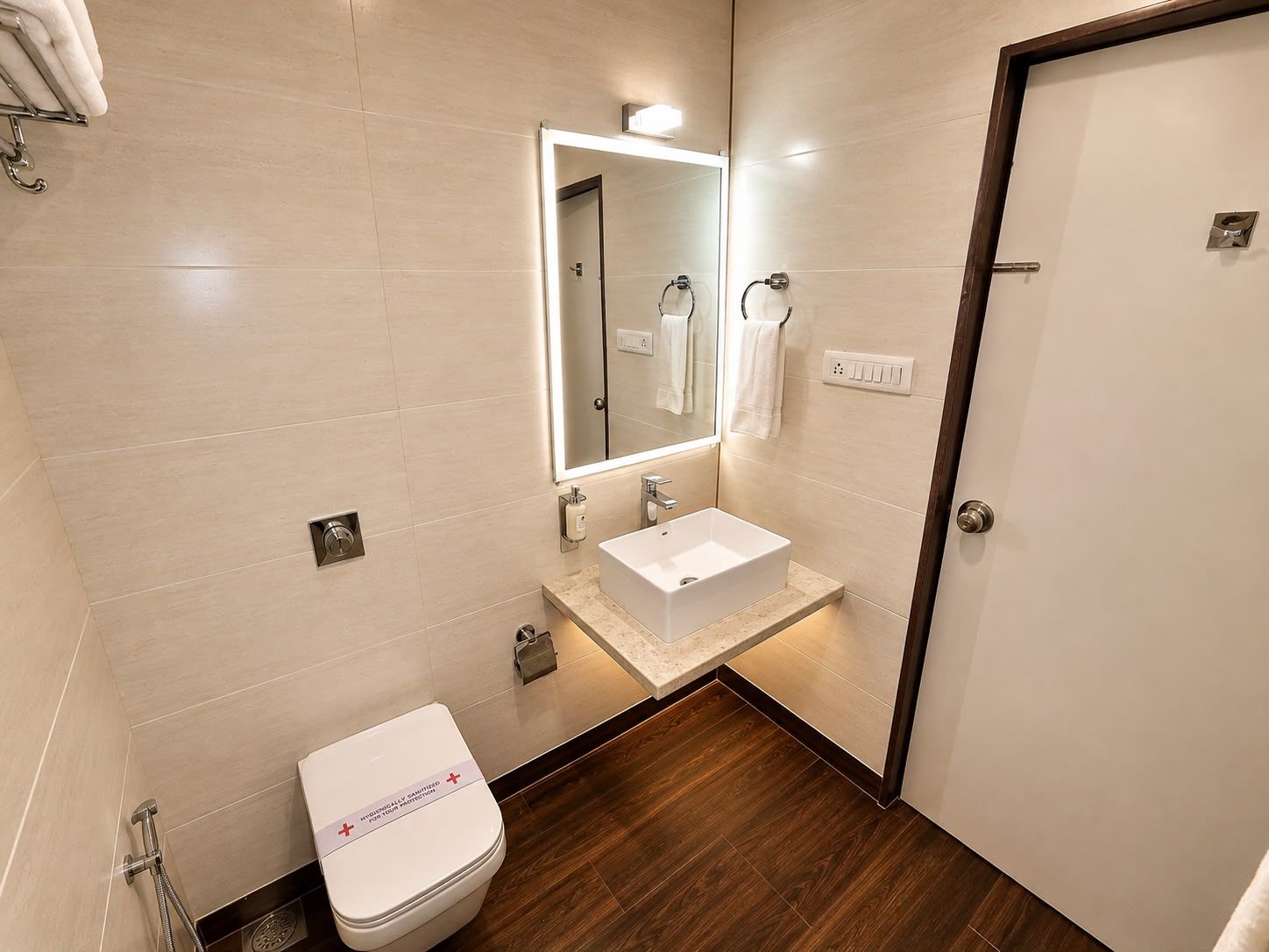 Bathrooms 3