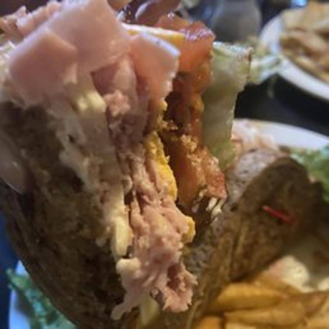 carousel-default-image