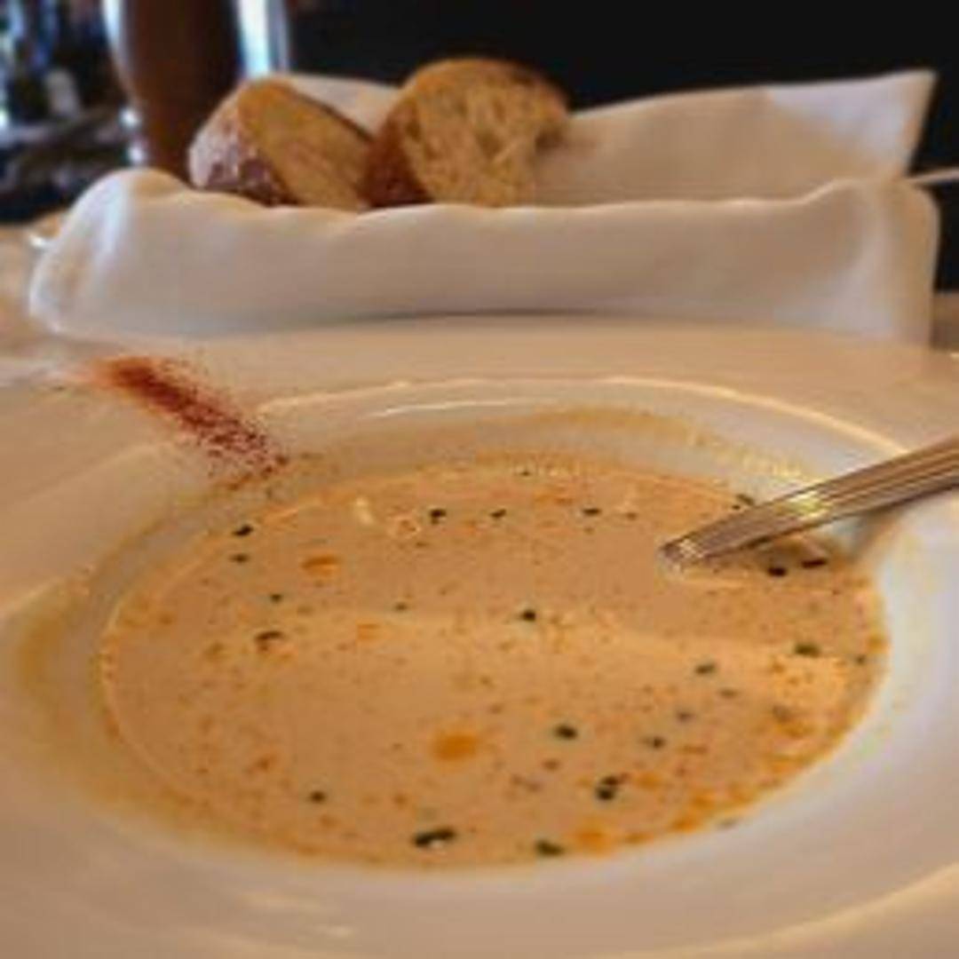 carousel-default-image