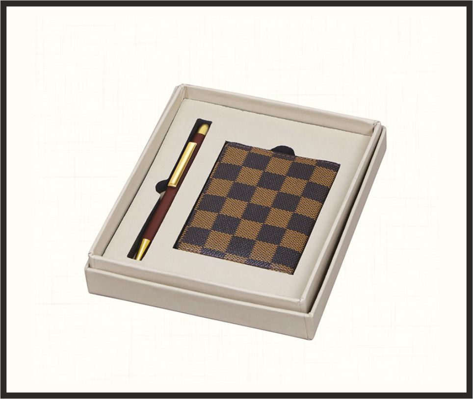 Gift Set - GS4533, Corporate Gifts, size Wallet + Pen Set (Checkered)