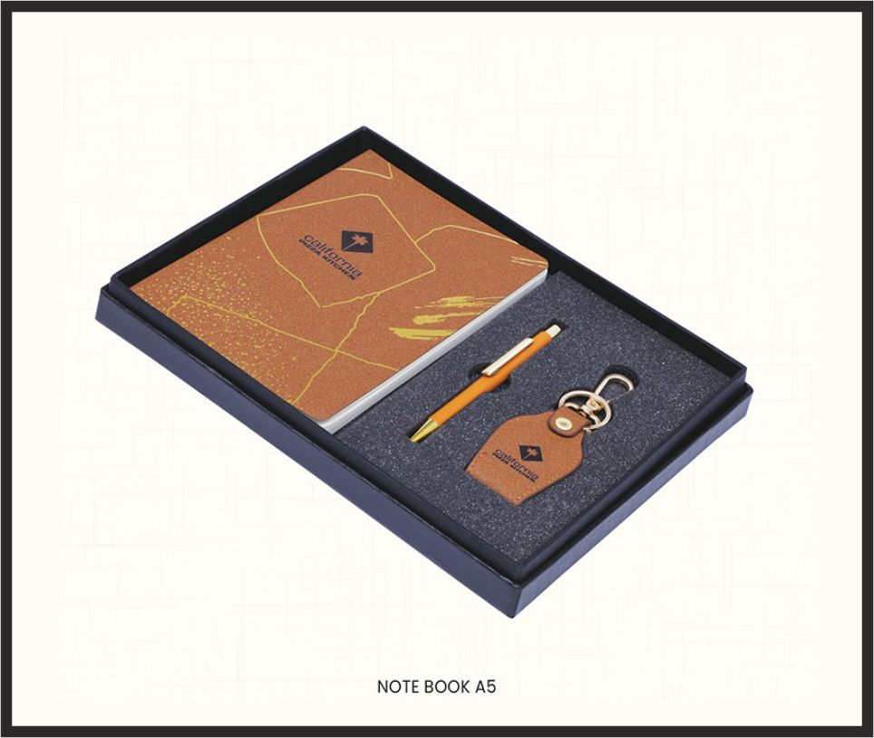 Gift Set - GS4557, Corporate Gifts, size Notebook A5 + Pen + Keychain (Orange)