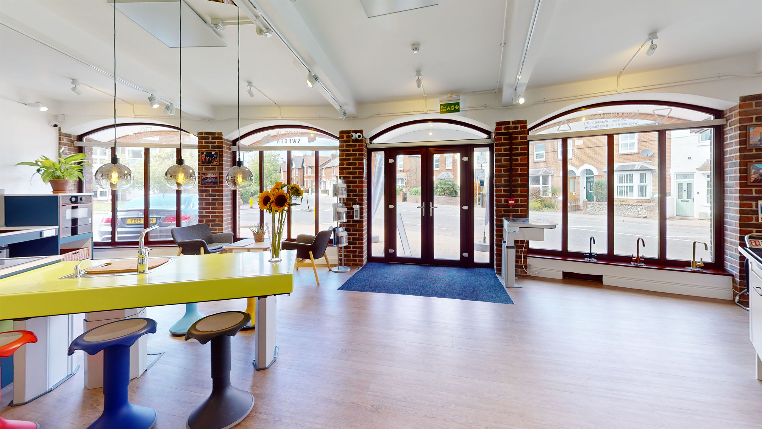 dealer_img_64_1765533659