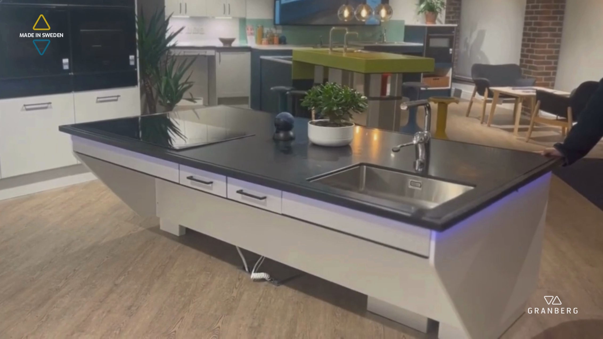 dealer_img_8_1761643560