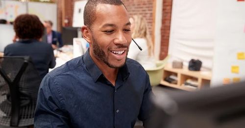 Agents using a VoIP phone to take calls