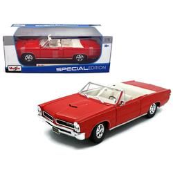 Maisto 31884R 1965 Pontiac GTO Convertible 1 by 18 Scale Diecast Model Car - Red