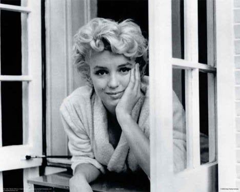 Hot Stuff 1995-08x10-CE 8 x 10 in. Marilyn Monroe Window Celebrity Poster Print by Sam Shaw