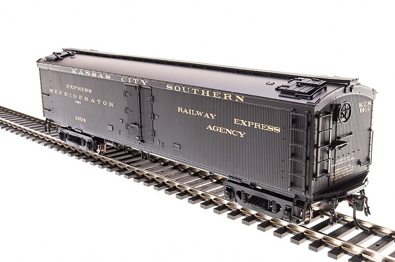 Broadway LTD BLI1855 53 ft. 6 in. Ho Kansas City Southern Reefer 1614 - 142