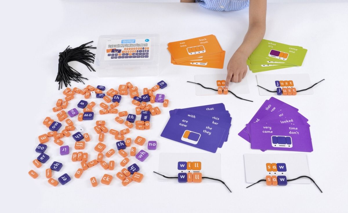 Polydron 1566909 Systematic Phonics Threading Beads&#44; High Frequency Words Set