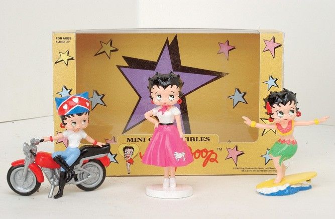 Precious Kids 31303 4   Betty Boop PVC Figurines 3 piece set