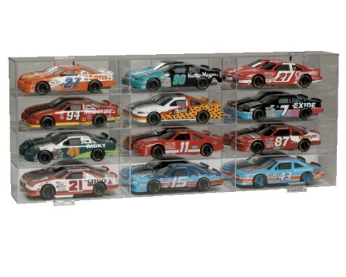 Gagne D04-1224 12 Slot 1-24 Scale Display Case